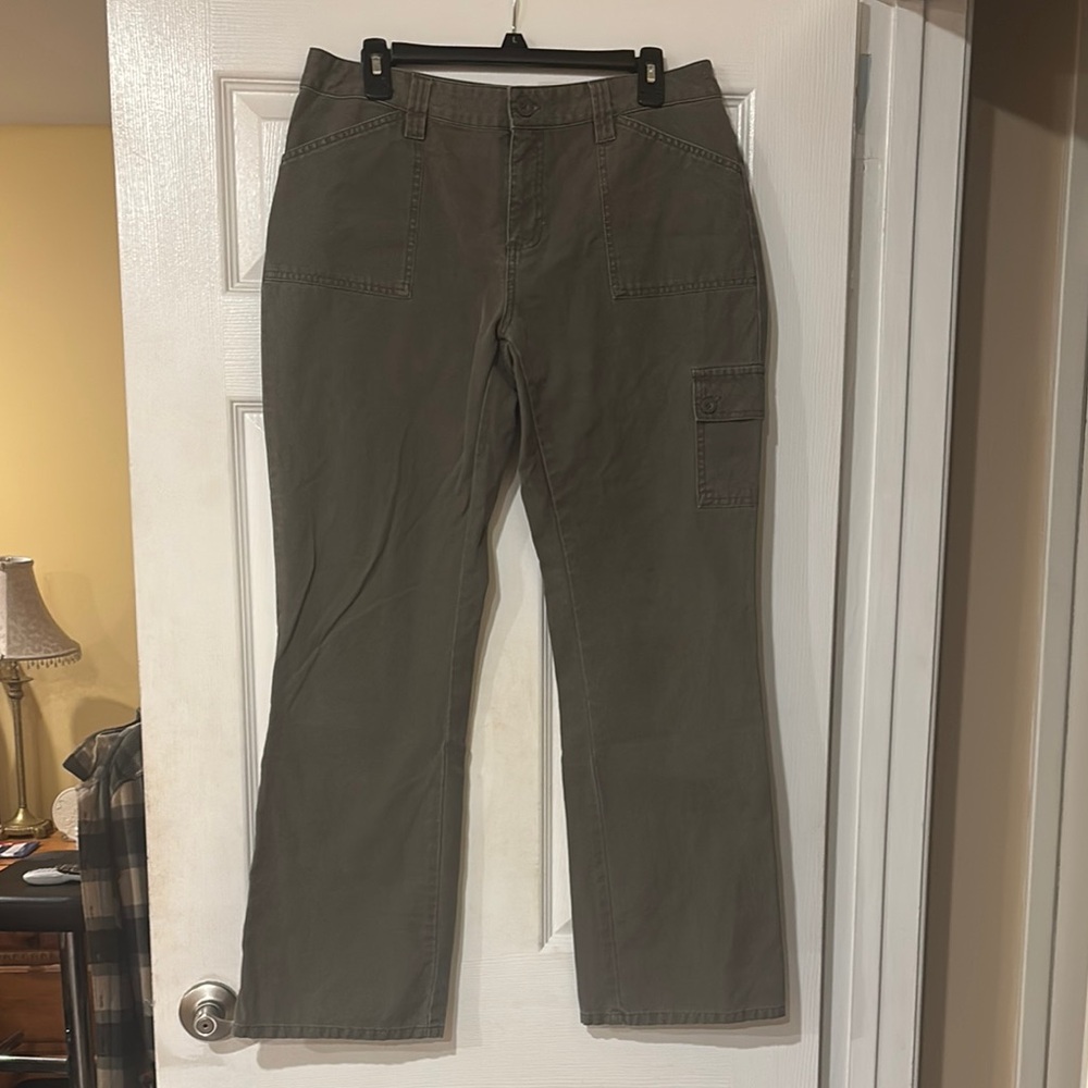 Women’s Casual Pants - Olive Green
